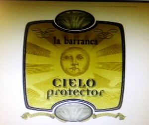Cielo protector de La Barranca https://www.youtube.com/watch?v=wRSRWqYXR-M